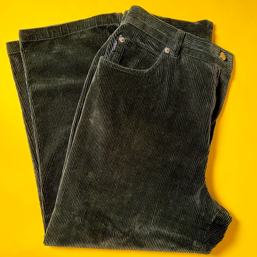 Vintage • Ralph Lauren • Forest Green • Corduroy • Capri • High Waisted